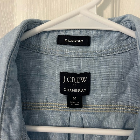 JCrew Chambray Denim Short Sleeve Shirt (M) - Picture 4 of 6